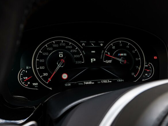2019 BMW M5 Competition VI (F90), синий, 8380000 рублей - вид 28