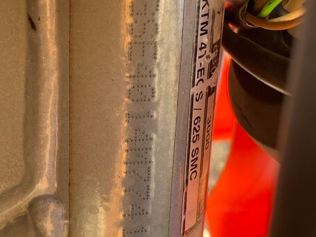 2004 KTM 625 SMC, оранжевый, 350000 рублей, вид 2