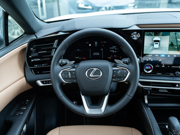 2026 Lexus RX 300 V, белый, 8795000 рублей - вид 9