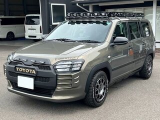 2023 Toyota Probox I Рестайлинг, зелёный, 1021000 рублей, вид 3