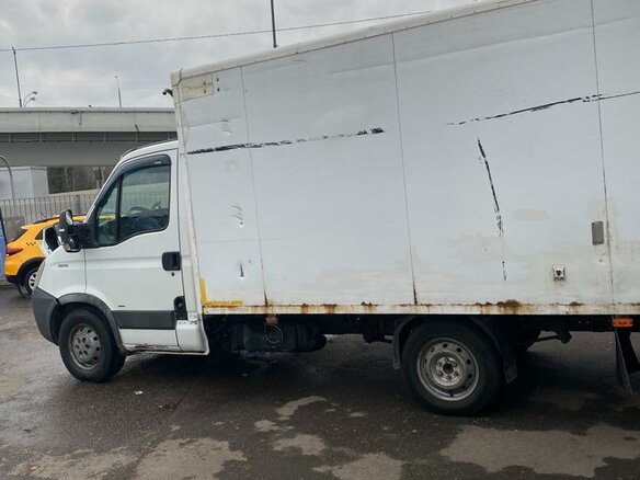 2009 Iveco Daily, белый, 1300000 рублей