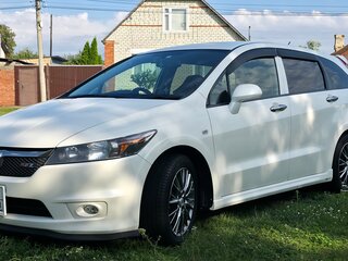 2009 Honda Stream II, белый, 1150000 рублей, вид 2