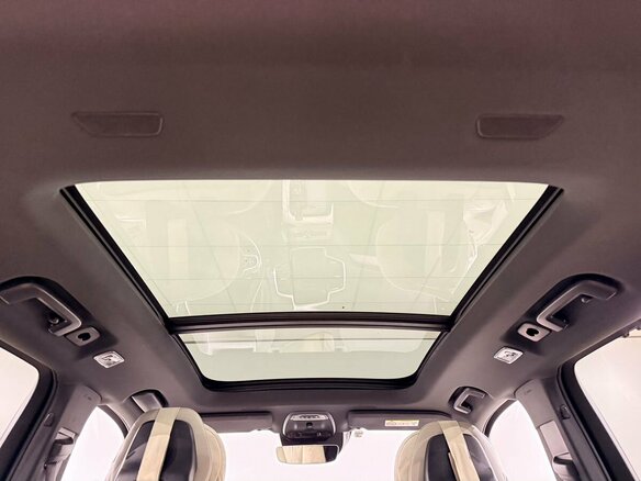 2019 Volvo XC90 B5 II Рестайлинг 1, белый, 3600000 рублей - вид 13
