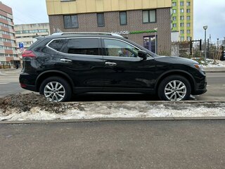 2020 Nissan Rogue II Рестайлинг, чёрный, 1999999 рублей, вид 3