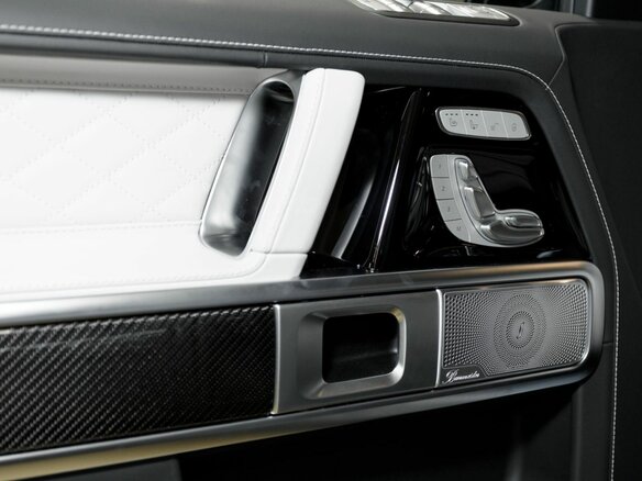 2026 Mercedes-Benz G-Класс AMG 63 AMG II (W465) Рестайлинг, серый - вид 15