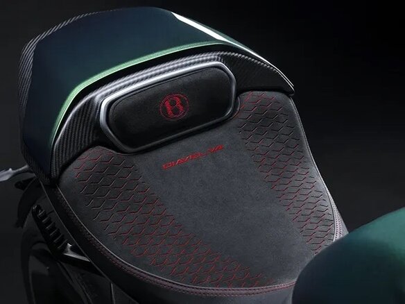 2024 Ducati Diavel V4, зелёный, 6950000 рублей - вид 7