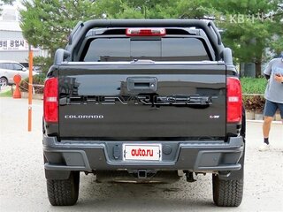 2022 Chevrolet Colorado ZR2 II, чёрный, 3800000 рублей, вид 4