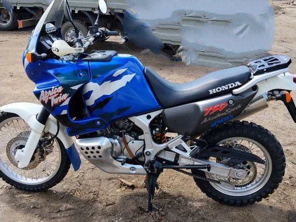 1997 Honda XRV 750 Africa Twin, синий, 415000 рублей - вид 1