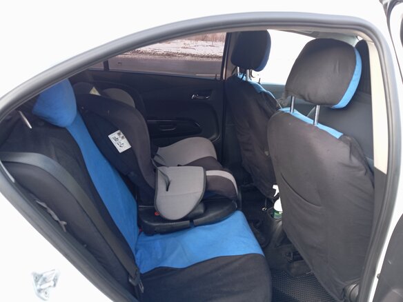 2012 Chevrolet Aveo II, белый, 630000 рублей - вид 11