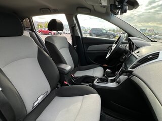 2013 Chevrolet Cruze I Рестайлинг, коричневый, 999999 рублей, вид 5