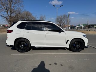 2019 BMW X5 30d IV (G05/G18), белый, 4950000 рублей, вид 4