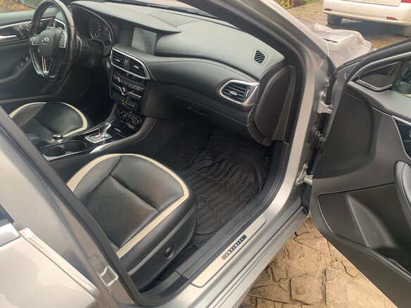 2016 Infiniti QX30, серый, 2200000 рублей - вид 10