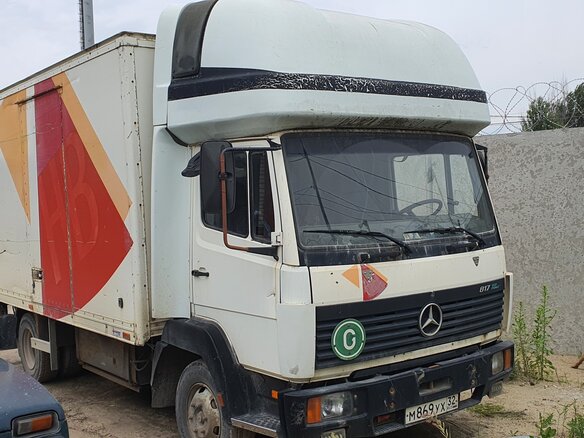1996 Mercedes-Benz 817, белый, 950000 рублей - вид 3