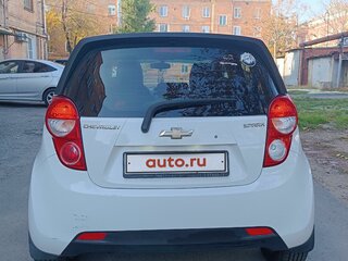 2013 Chevrolet Spark III, белый, 720000 рублей, вид 4