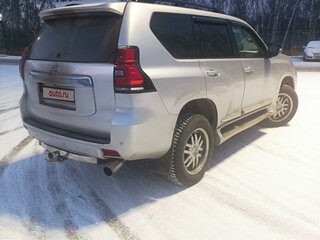 2013 Toyota Land Cruiser Prado 150 Series Рестайлинг 1, серебристый, 2950000 рублей, вид 5
