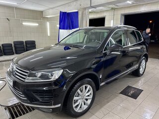 2015 Volkswagen Touareg II Рестайлинг, чёрный, 2650000 рублей, вид 1