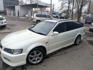 1997 Honda Accord VI, белый, 600000 рублей, вид 1
