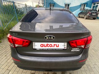 2016 Kia Rio III Рестайлинг, серый, 1075000 рублей, вид 5