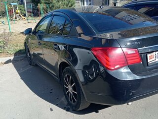 2012 Chevrolet Cruze I, чёрный, 800000 рублей, вид 2
