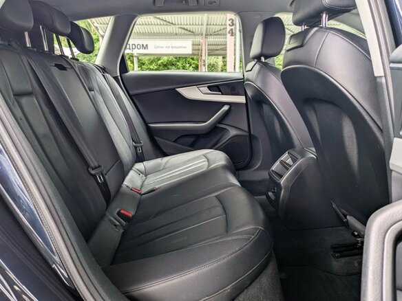 2018 Audi A4 V (B9), чёрный, 1800000 рублей - вид 16