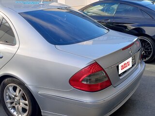 2008 Mercedes-Benz E-Класс 200 III (W211, S211) Рестайлинг, серебристый, 820000 рублей, вид 3