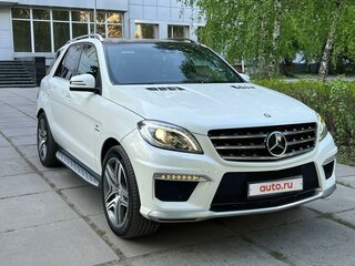 2013 Mercedes-Benz M-Класс AMG 63 AMG III (W166), белый, 4000000 рублей, вид 1