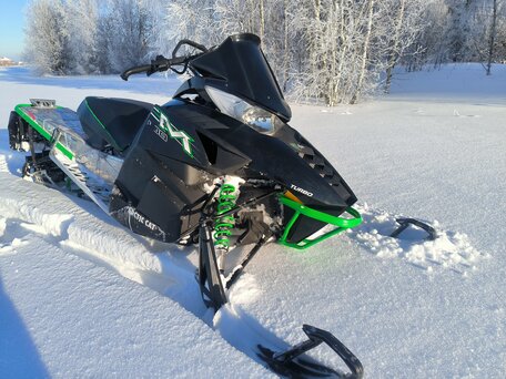 2012 Arctic Cat M-Series, зелёный, 1030000 рублей, вид 4