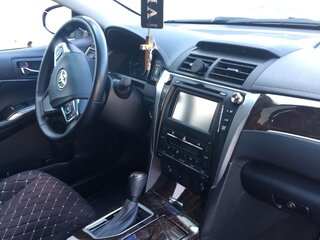 2016 Toyota Camry VII (XV50) Рестайлинг, белый, 2600000 рублей, вид 2