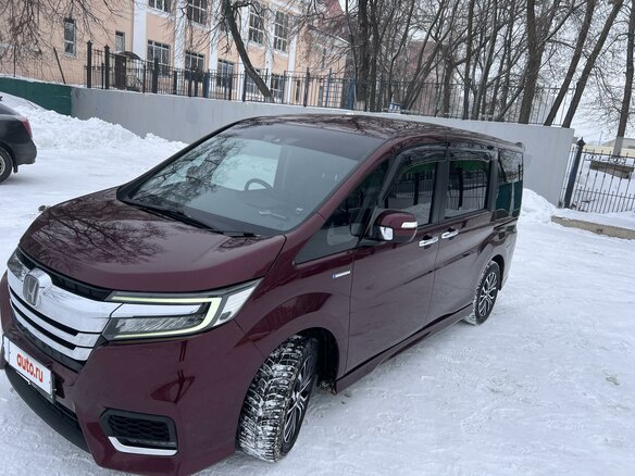 2018 Honda Stepwgn Spada V Рестайлинг, красный, 2300000 рублей - вид 3