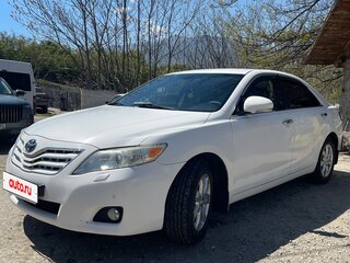 2010 Toyota Camry VI (XV40) Рестайлинг, белый, 1300000 рублей, вид 1