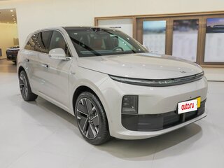 2025 Li Auto (Lixiang) L6 I, серебристый, 7650000 рублей, вид 3