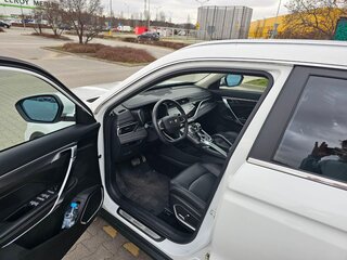 2021 Geely Atlas Pro, белый, 2399000 рублей, вид 4