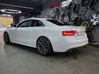 2012 Audi S5 I (8T) Рестайлинг, белый, 2275000 рублей, вид 2