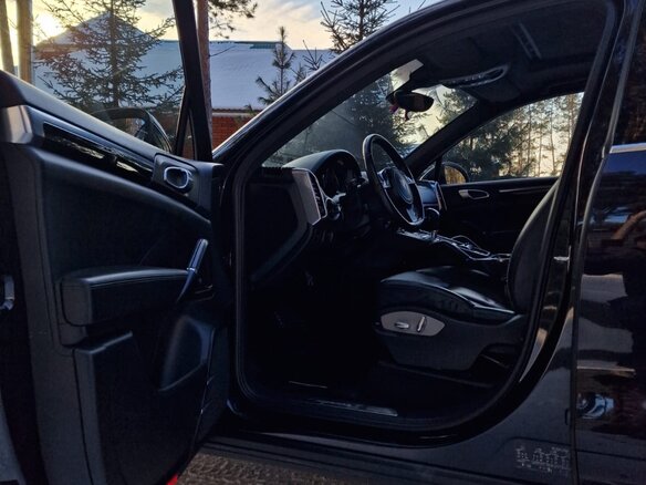 2010 Porsche Cayenne S II (958), чёрный, 3300000 рублей - вид 6