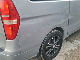 2011 Hyundai Grand Starex, серый, 1790000 рублей, вид 4