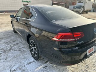 2019 Volkswagen Passat B8, чёрный, 2400000 рублей, вид 5