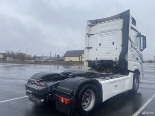 2019 Mercedes-Benz Actros, белый, 8000000 рублей, вид 2