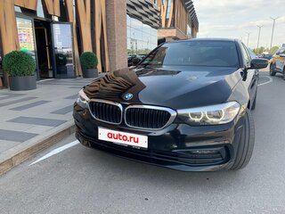 2019 BMW 5 серии 530e VII (G30/G31/G38), чёрный, 2550000 рублей, вид 2