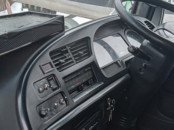 2000 Isuzu Forward (F-Series), белый, 2600000 рублей - вид 18