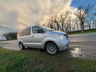 2008 Hyundai Grand Starex I, серебристый, 1650000 рублей, вид 4