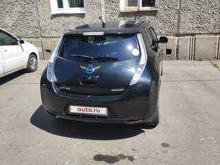 2011 Nissan Leaf I (ZE0/AZE0), чёрный, 1200000 рублей, вид 5