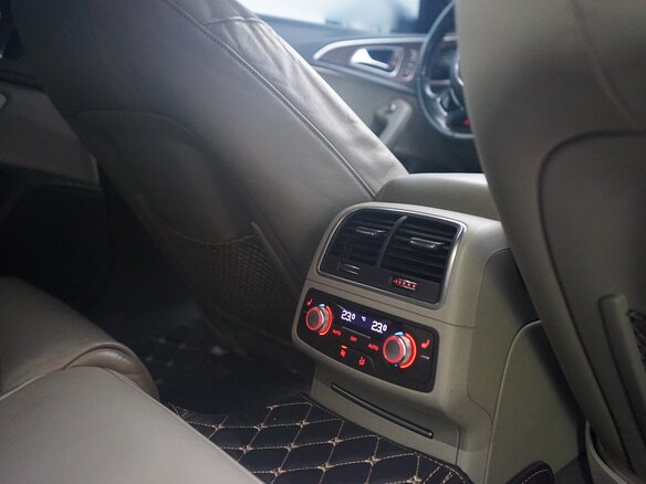 2015 Audi A6 IV (C7) Рестайлинг, серый, 2000000 рублей - вид 10