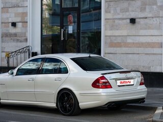 2006 Mercedes-Benz E-Класс AMG 55 AMG III (W211, S211), белый, 4990000 рублей, вид 3