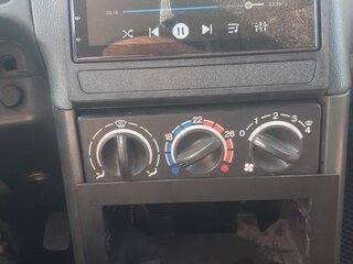 2011 Lada (ВАЗ) 2110 Богдан, серебристый, 350000 рублей, вид 4