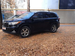 2014 Toyota Highlander III (XU50), чёрный, 3090000 рублей, вид 1