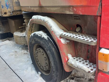 1992 Scania 3-Series, красный, 400000 рублей, вид 3