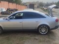 1998 Audi A6 II (C5), серебристый, 400000 рублей - вид 1