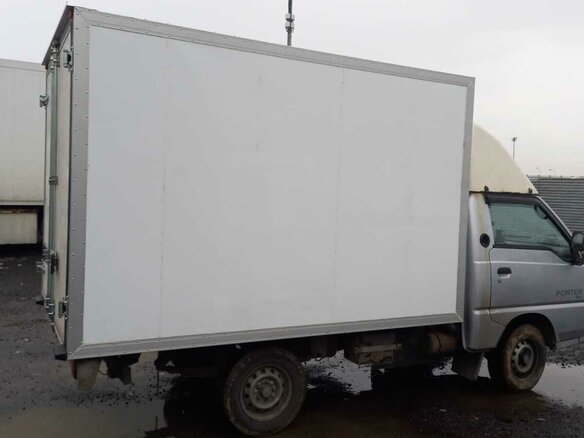 2012 Hyundai Porter, серебристый, 600000 рублей - вид 3