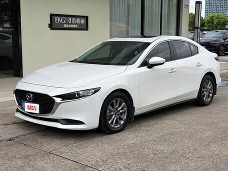 Mazda 3 IV (BP)