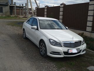 2011 Mercedes-Benz C-Класс 180 BlueEFFICIENCY III (W204) Рестайлинг, белый, 2499000 рублей, вид 3